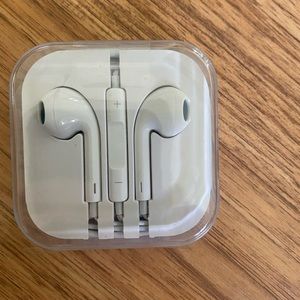 Off Brand Apple Like Headphones